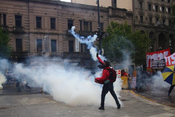 Violentos incidentes en la Marcha Federal Universitaria frente al Congreso